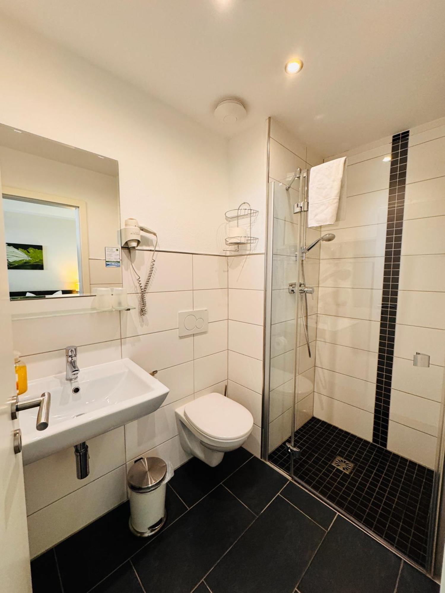 Hotel Ferienweingut Rudorfer Valwig Habitación foto